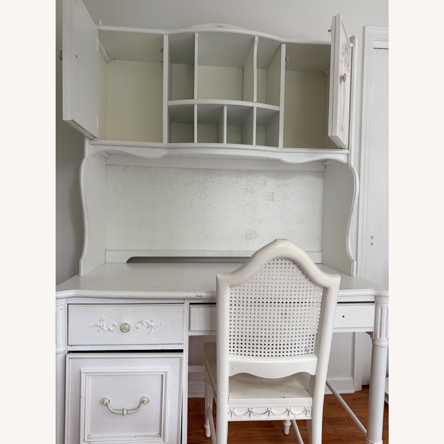 Stanley Furniture Isabella White Wood Desk - image-8