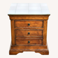 Hooker Furniture Solid Wood 2-Drawer Side Table