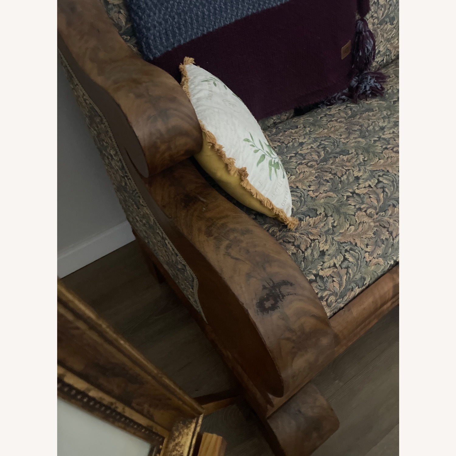 German Made Sofa - image-2