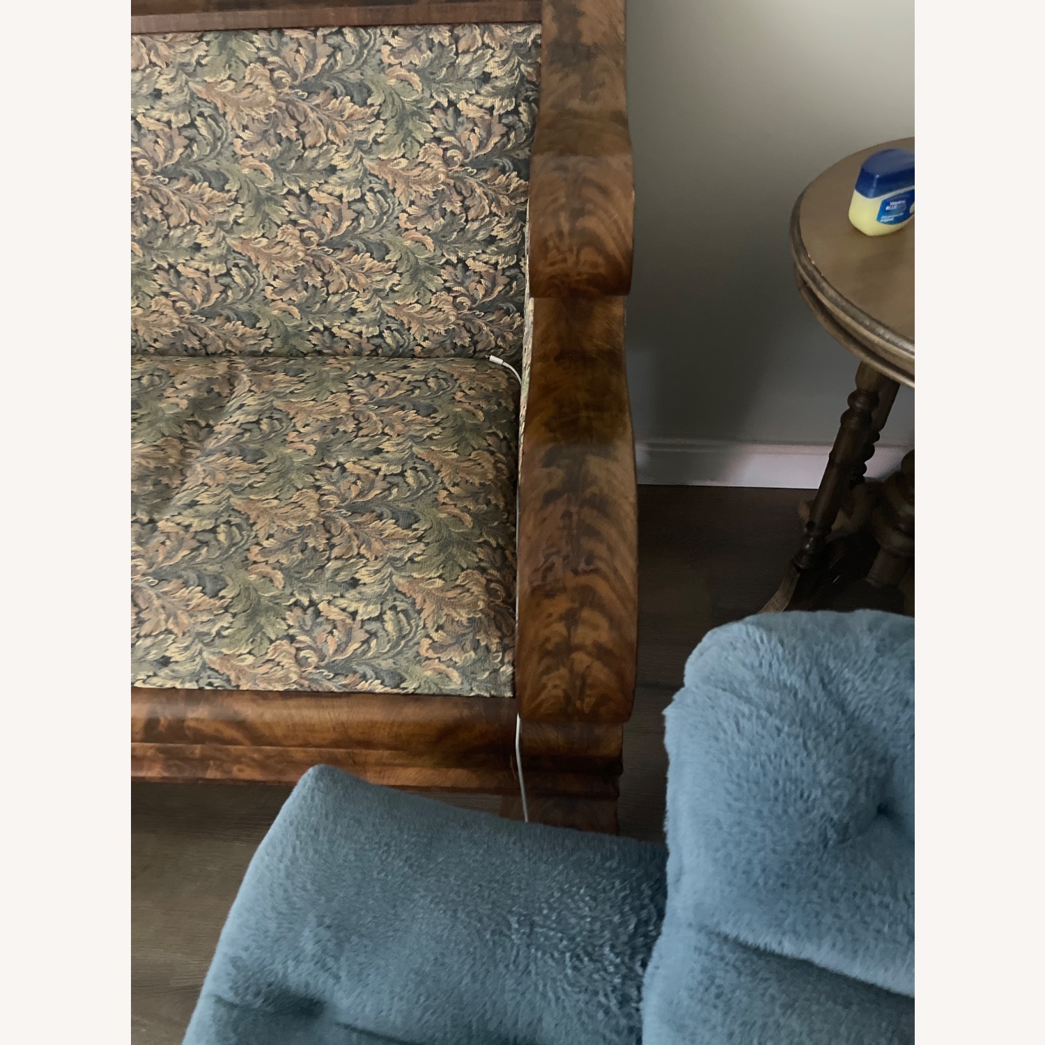 German Made Sofa - image-3