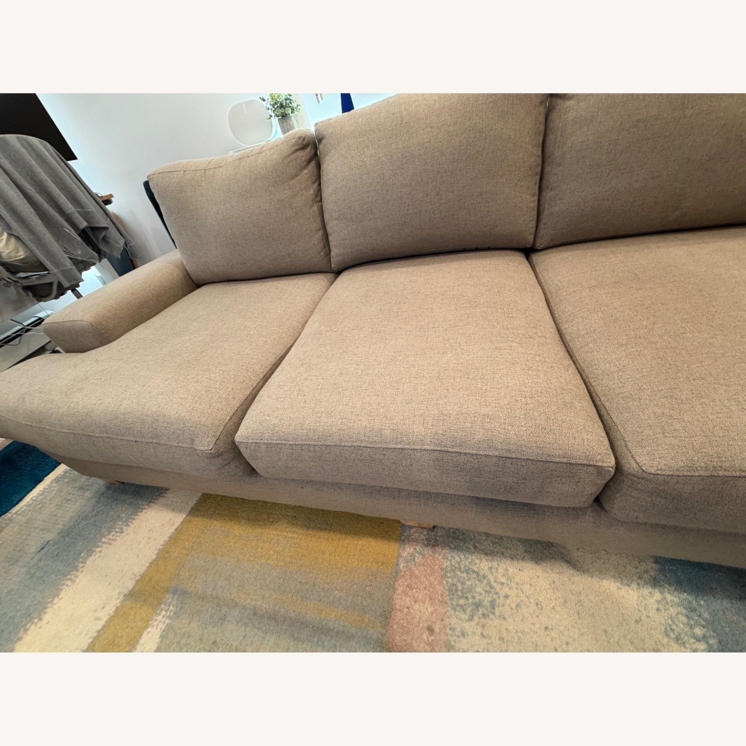 Mantle Furniture Burke Light Gray 3+ Seater Sofa - image-7
