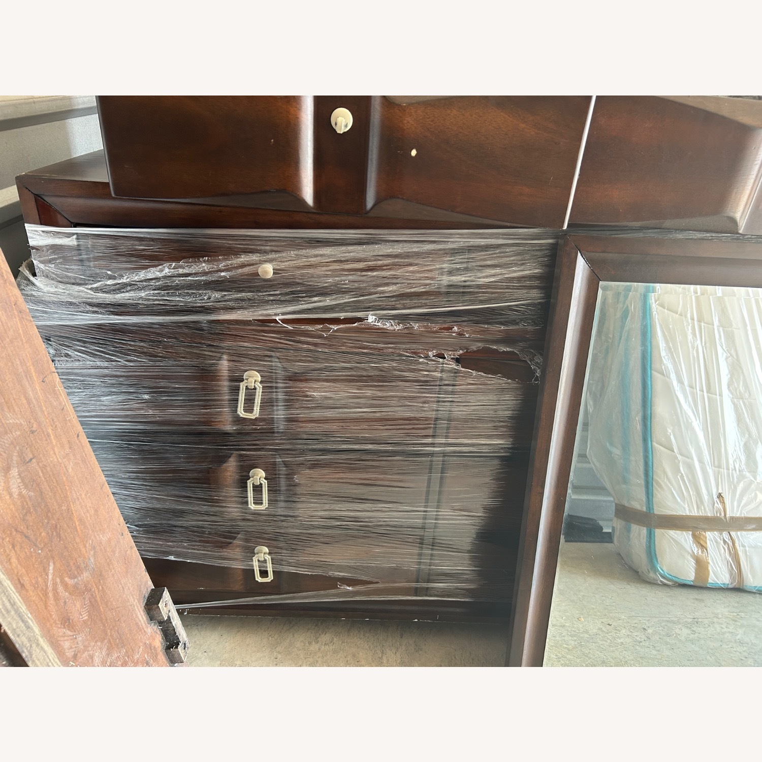 Vintage/Antique Finds Dark Brown Wood Queen Bed - image-5