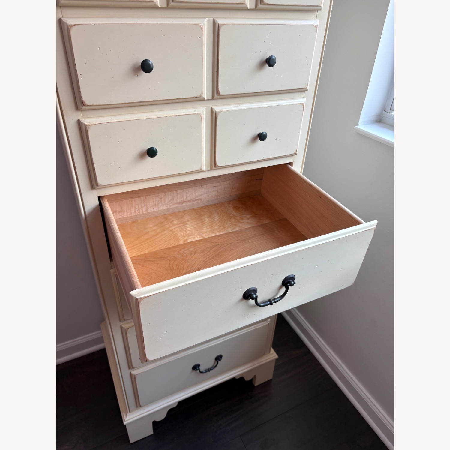 Ethan Allen 7-drawer Wooden Dresser - image-3