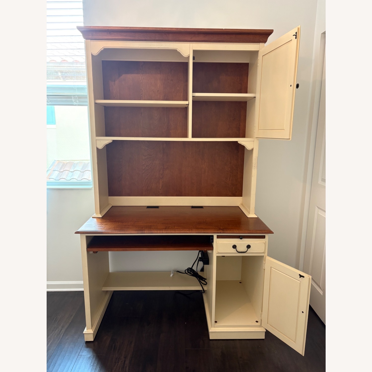 Ethan Allen Country Desk and Hutch - image-3