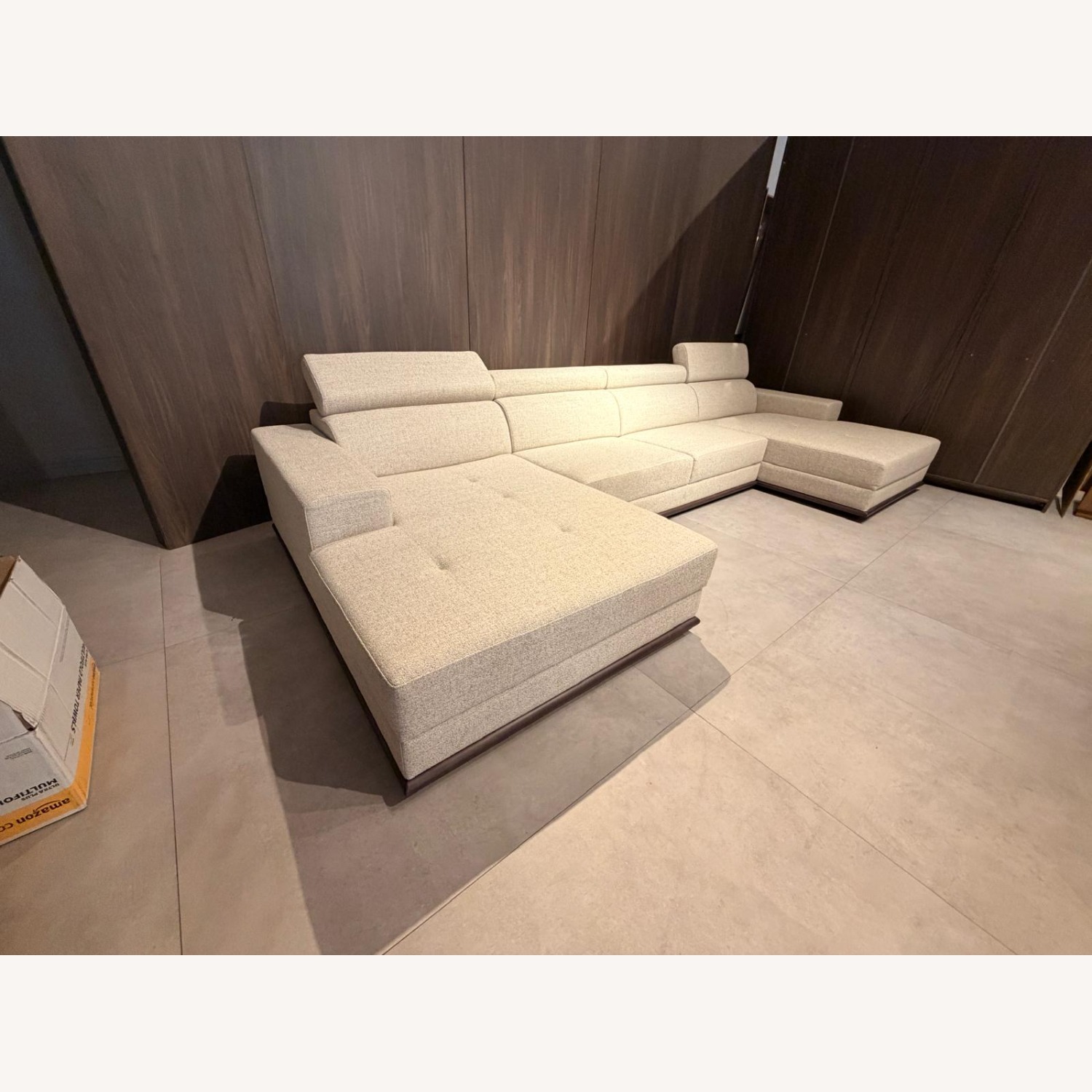 Lazzoni Mer Sofa 3+ Piece Sectional - image-1
