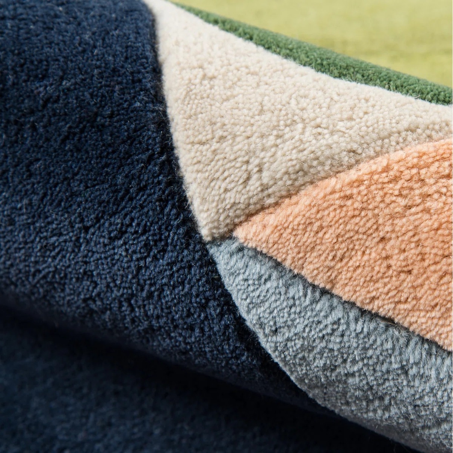 Novogratz Wool Area Rug 8' x 10' - image-3