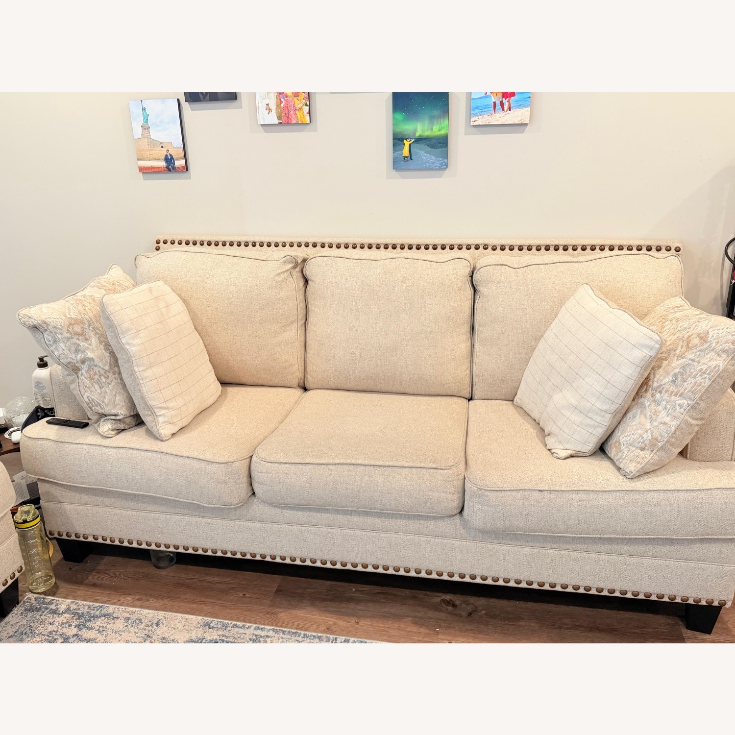 Raymour & Flanigan 3+ Seater Sofa - image-2