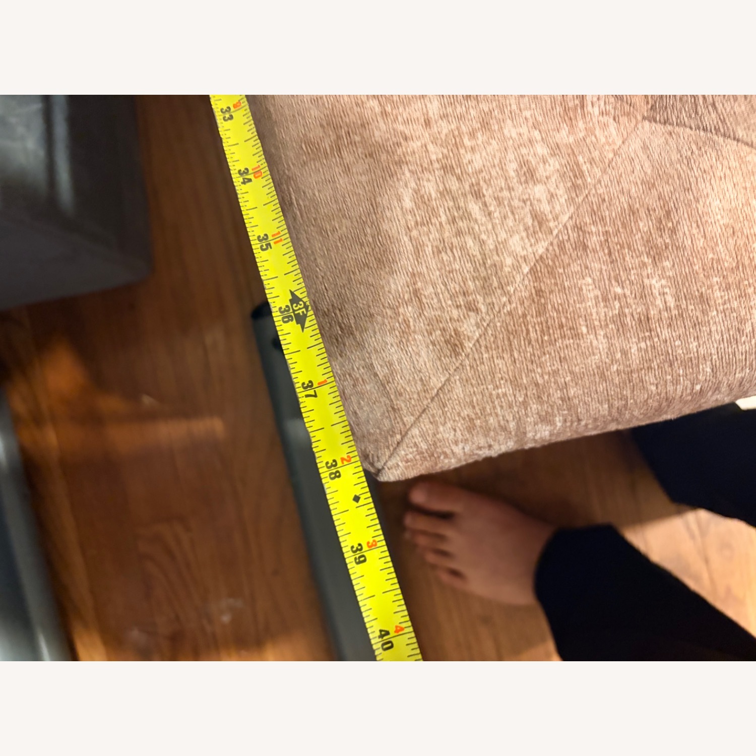 Value City Furniture Pink Ottoman - image-3