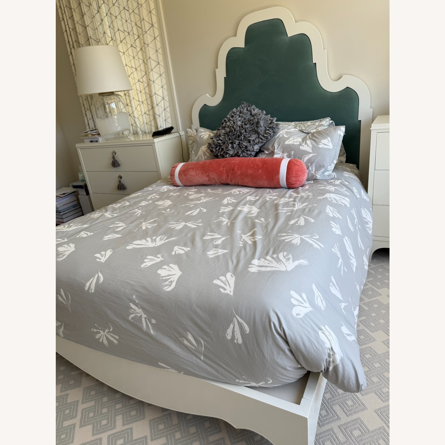 Taylor Made Custom Furniture White Wood Queen Bed - image-3