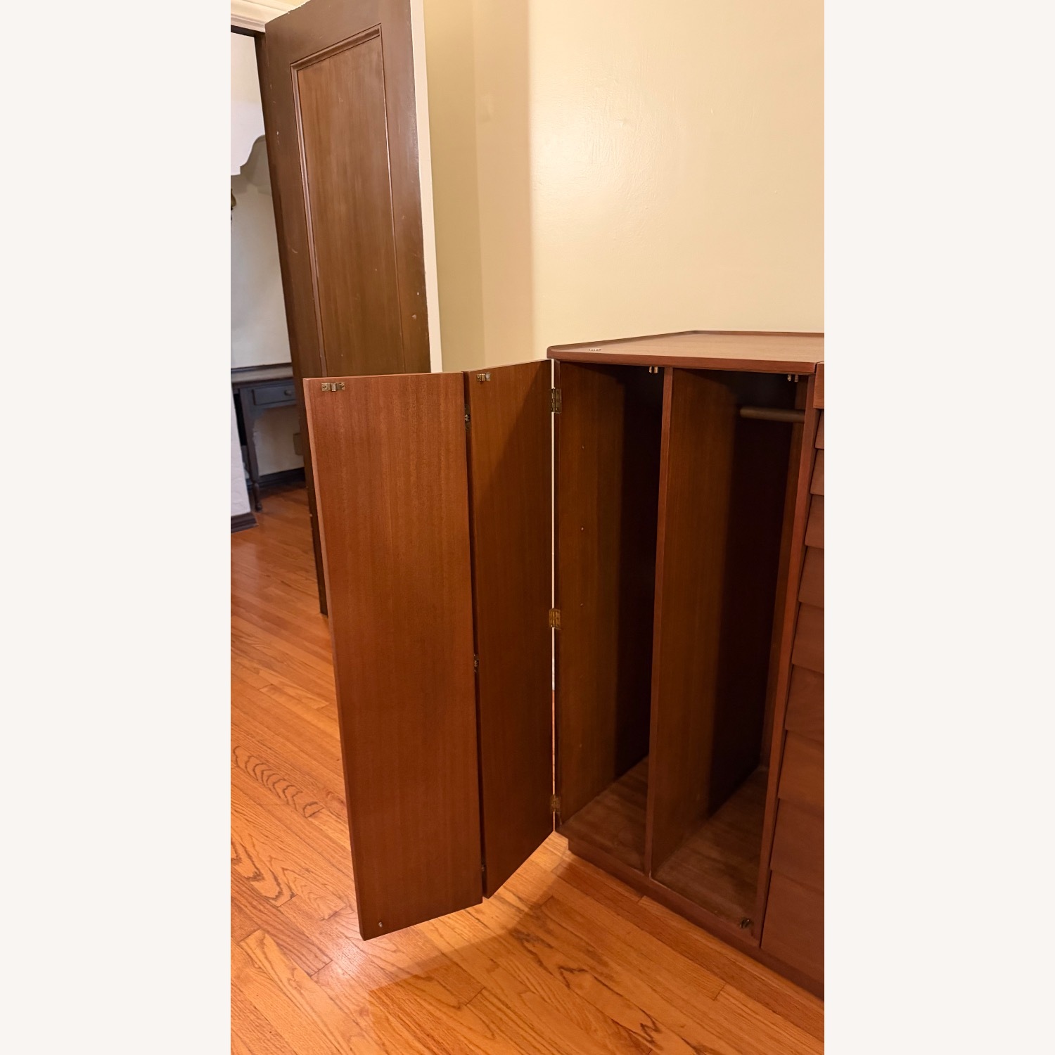Vintage/Antique Dark Brown Wood Dresser - image-5