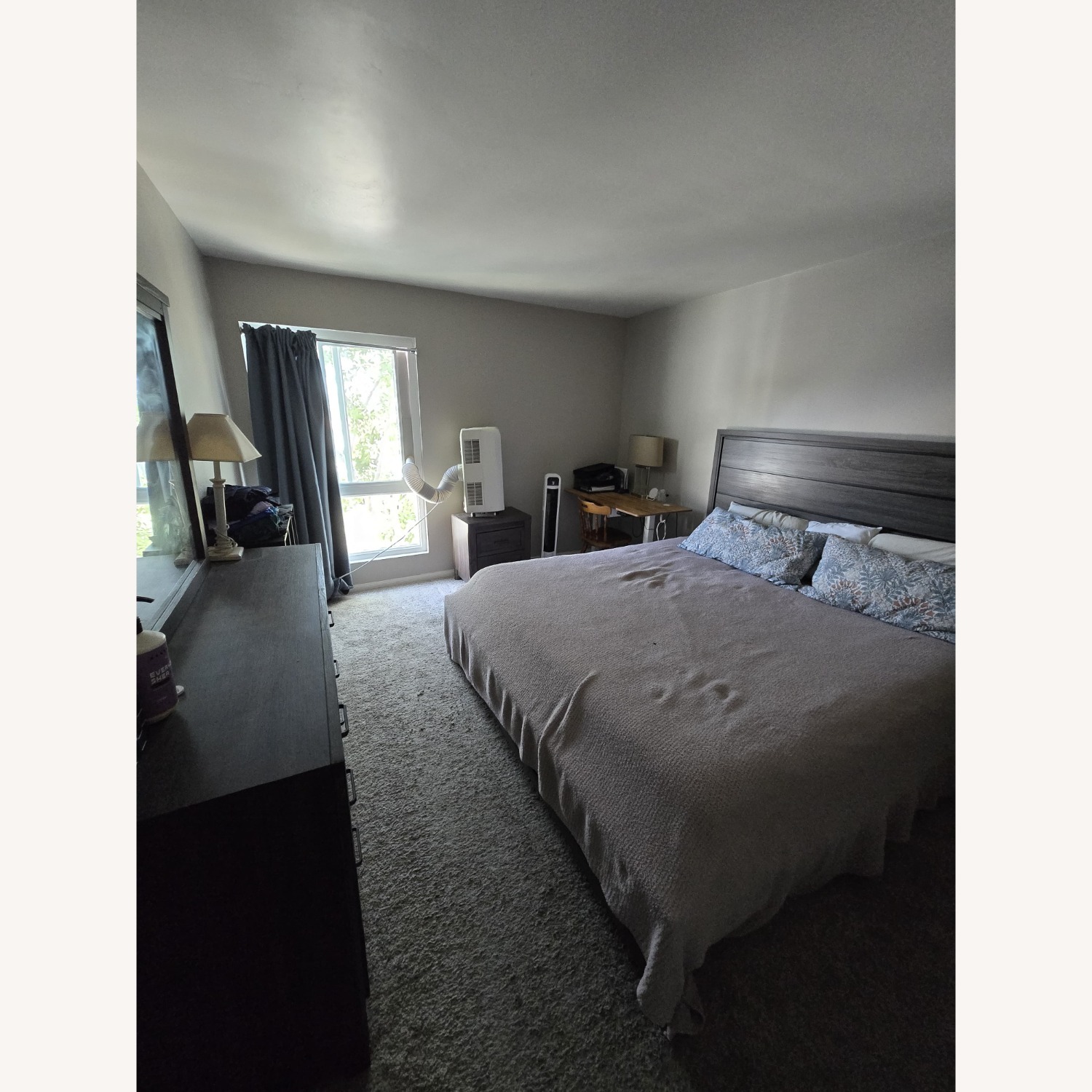 Black Wood King Bed - image-6