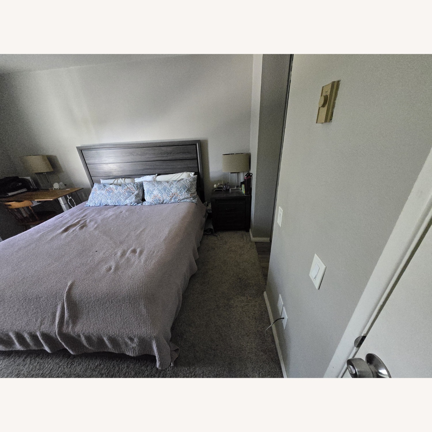Black Wood King Bed - image-2