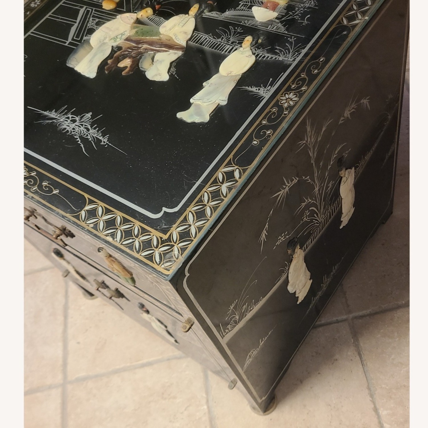 Oriental Asian Mother of Pearl End Table - image-4