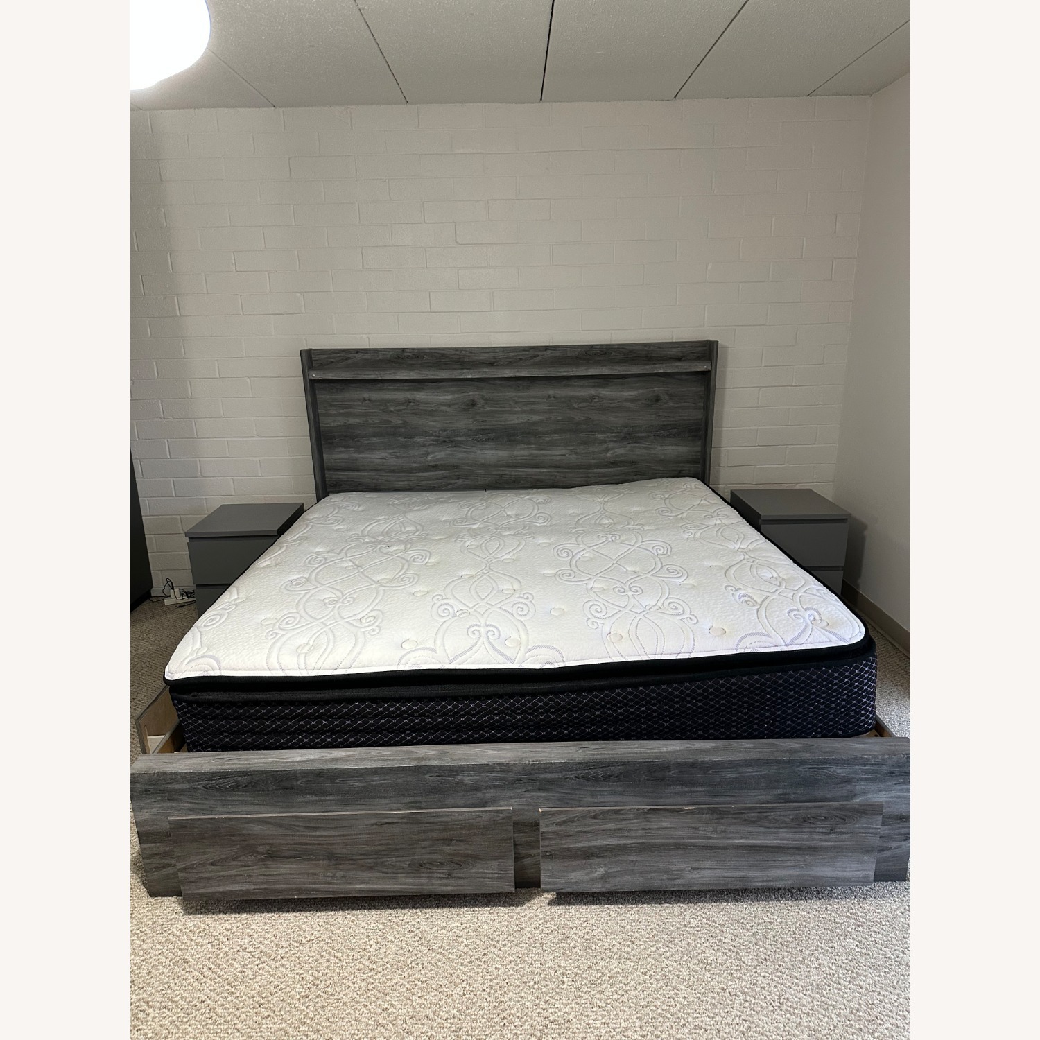 Logan Furniture Light Gray King Bed - image-1