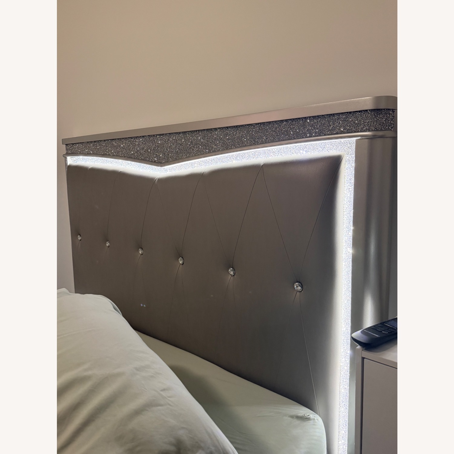 Queen Size Bed with Headboard - image-2