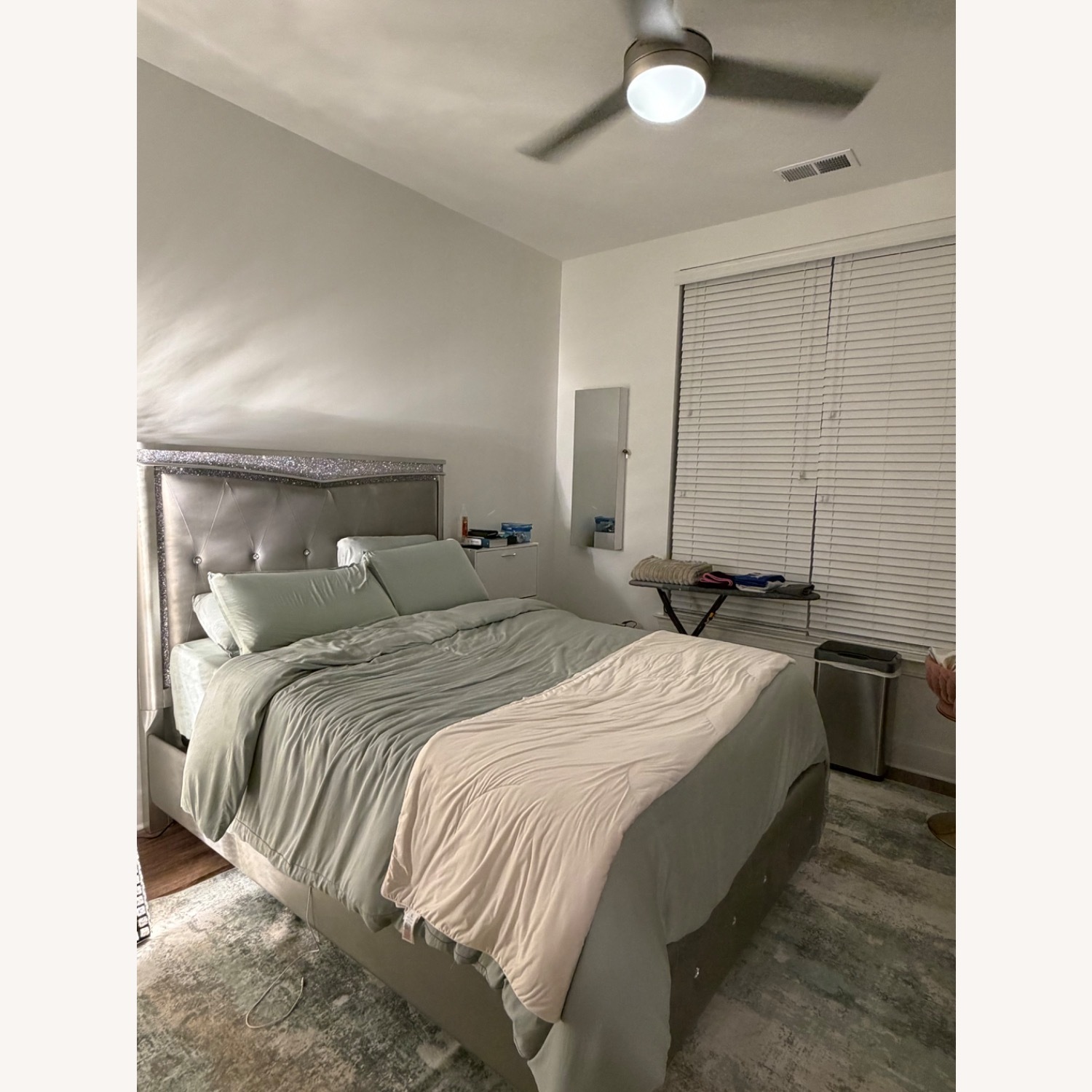 Queen Size Bed with Headboard - image-3