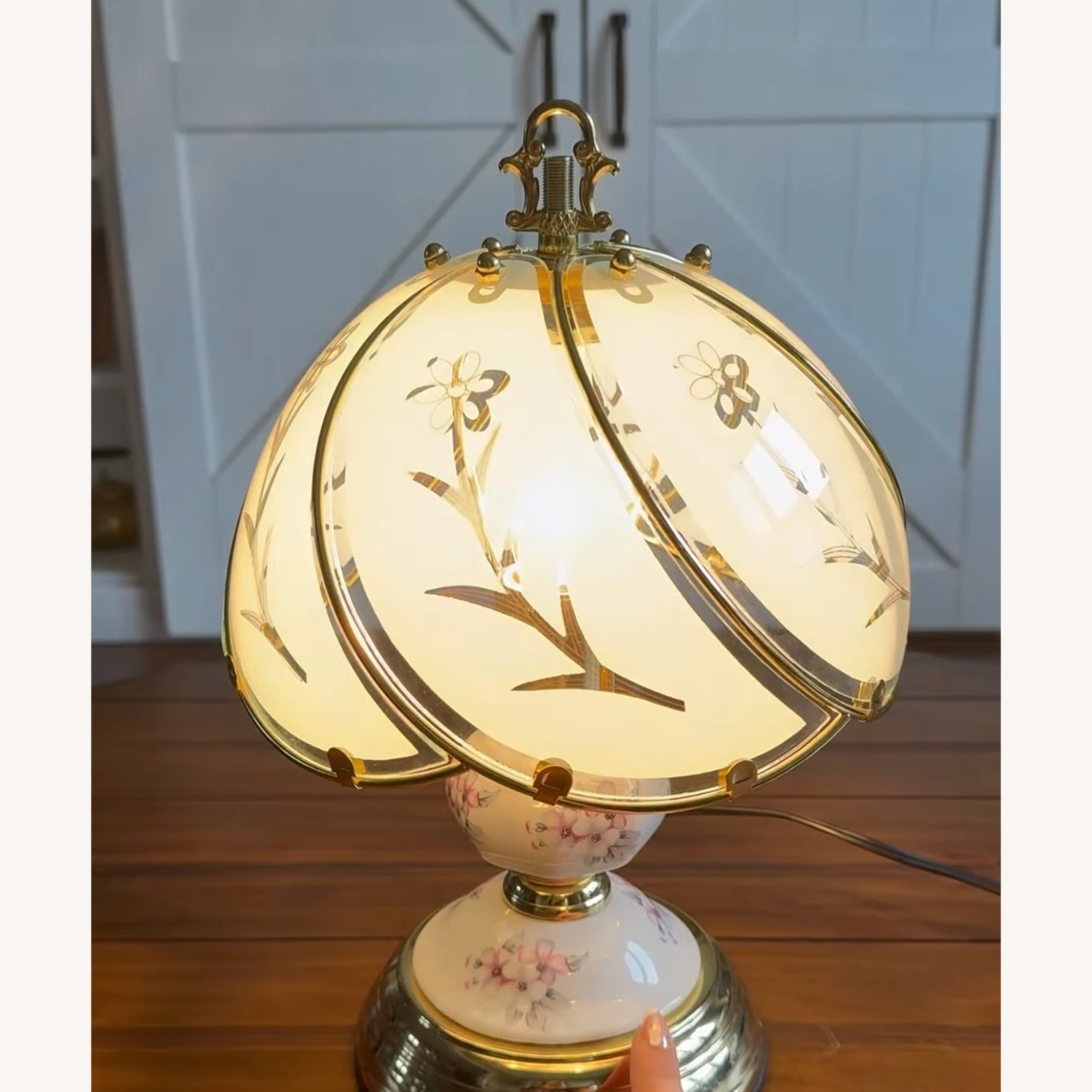 Vintage Floral Glass Touch Lamp - image-3