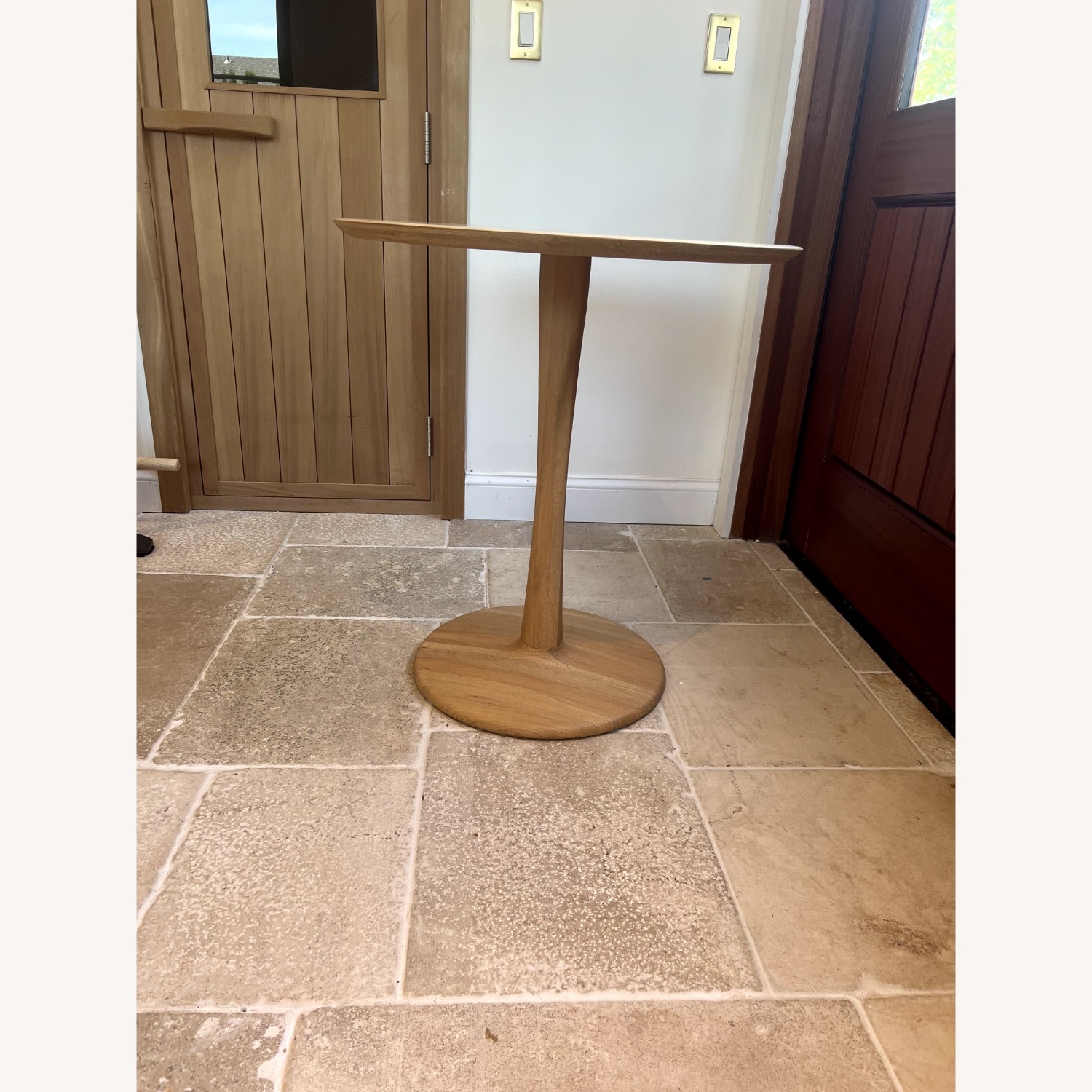 Ethnicraft Torsion Oak Tripod Side Table – Solid European Oak - image-3