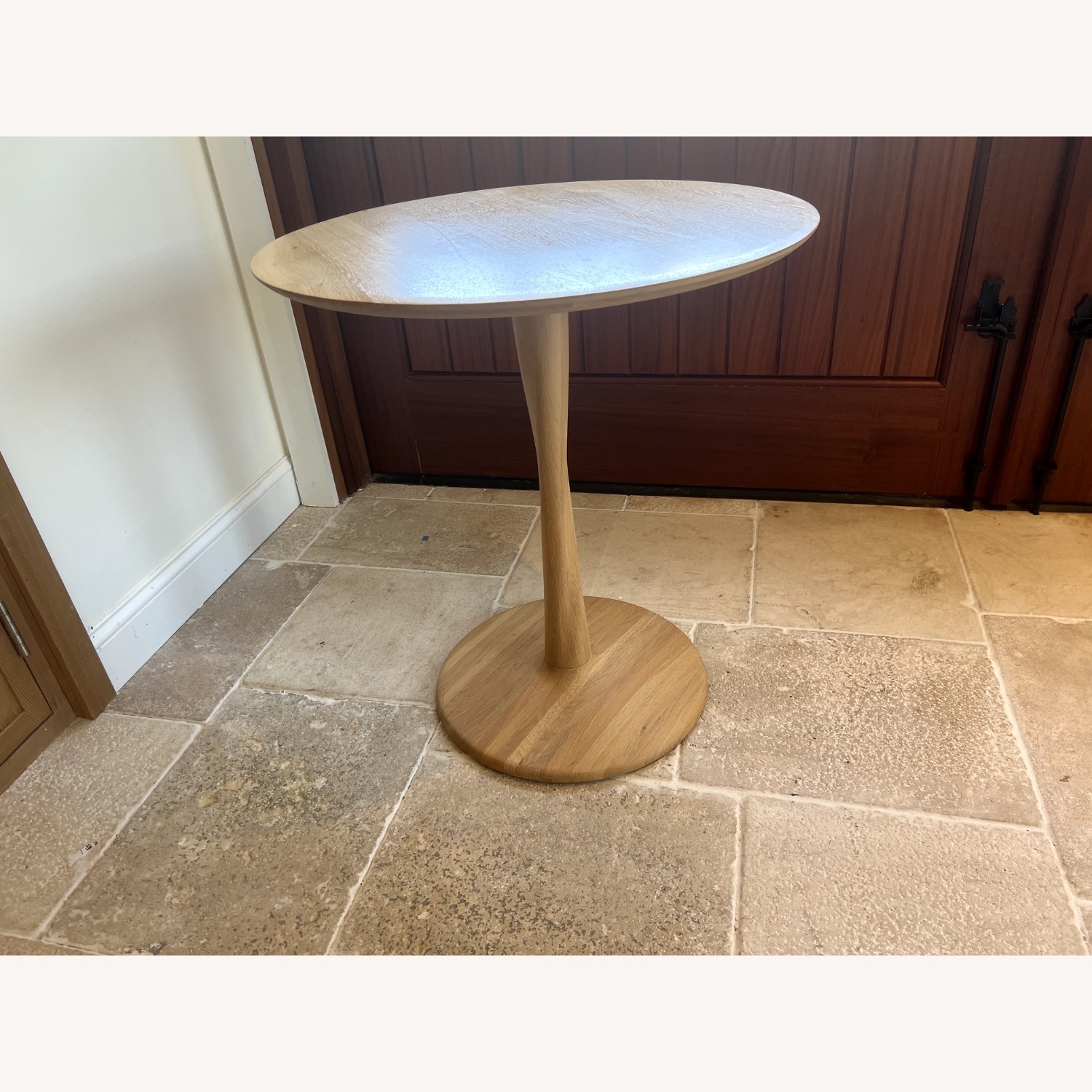 Ethnicraft Torsion Oak Tripod Side Table – Solid European Oak - image-1