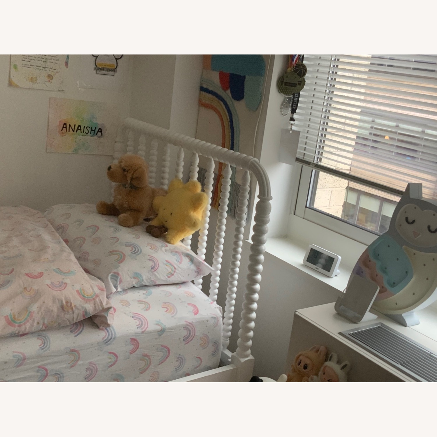 Crate & Kids Jenny Lind White Wood Spindle Twin Bed - image-4