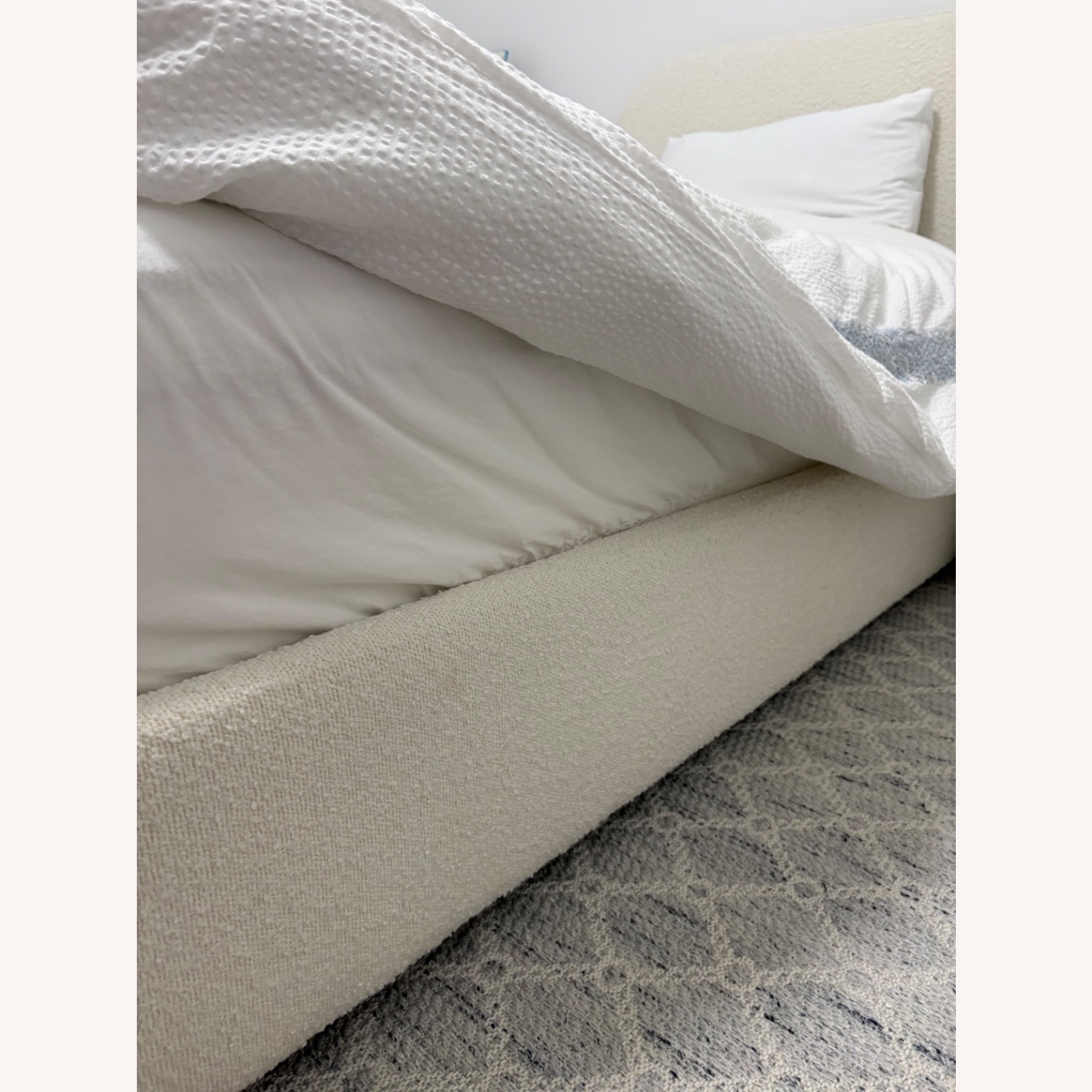 Wayfair Reigen White Wool Twin Bed - image-2
