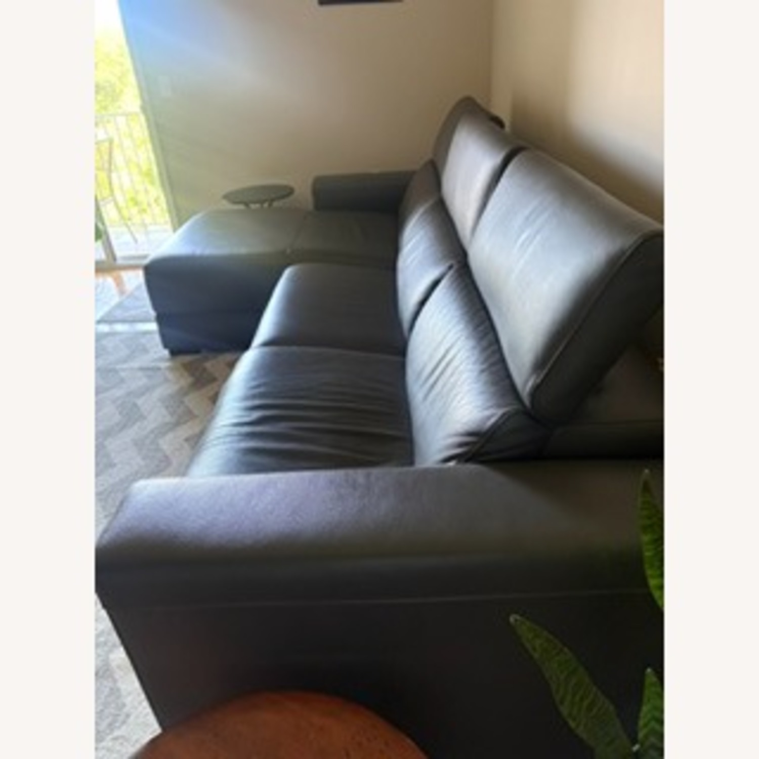 Vintage/Antique Dark Gray 3+ Piece Sectional - image-2