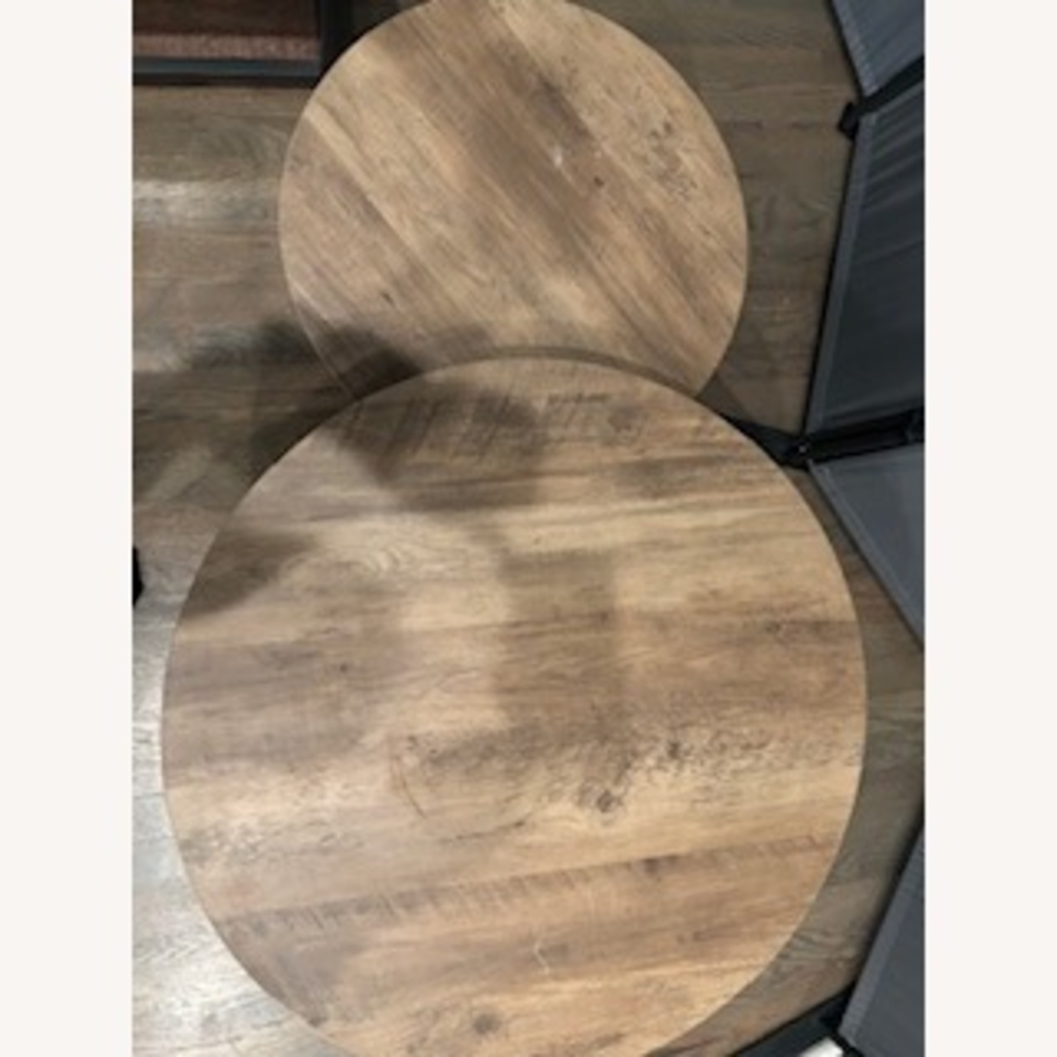 Set of 2 Coffee Tables - image-2