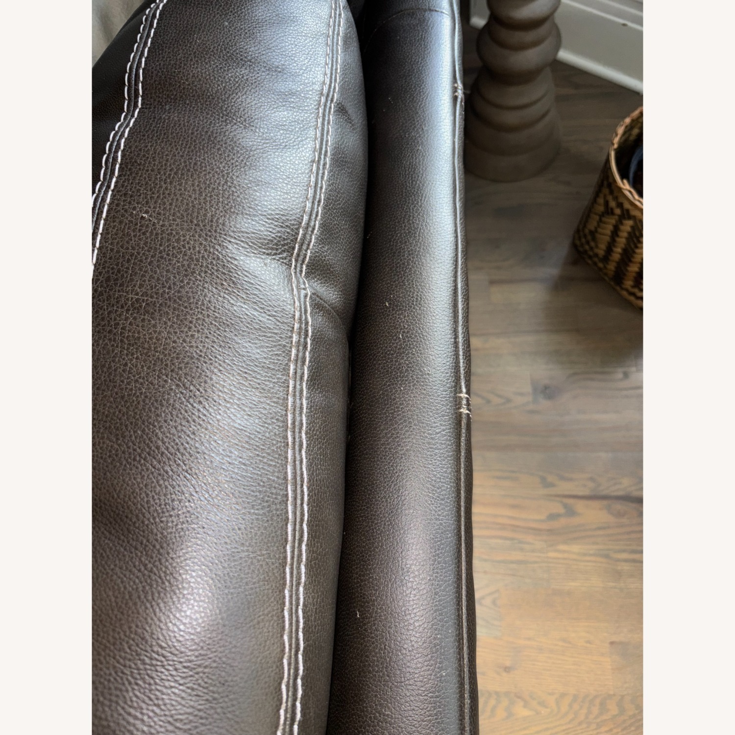 City Furniture Dark Brown Leather 4 Pc Sectional - image-9