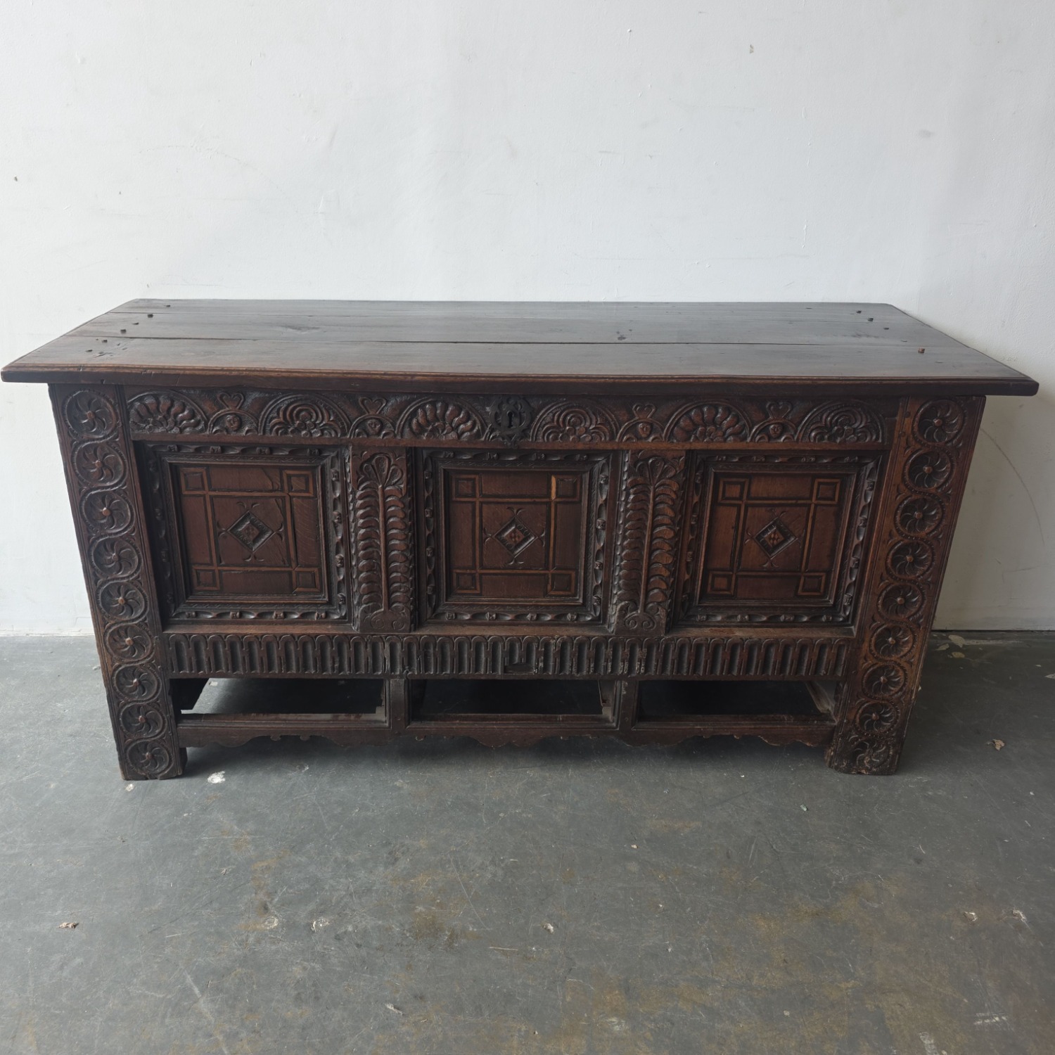 Antique 16th Century Mule Chest	 - image-7