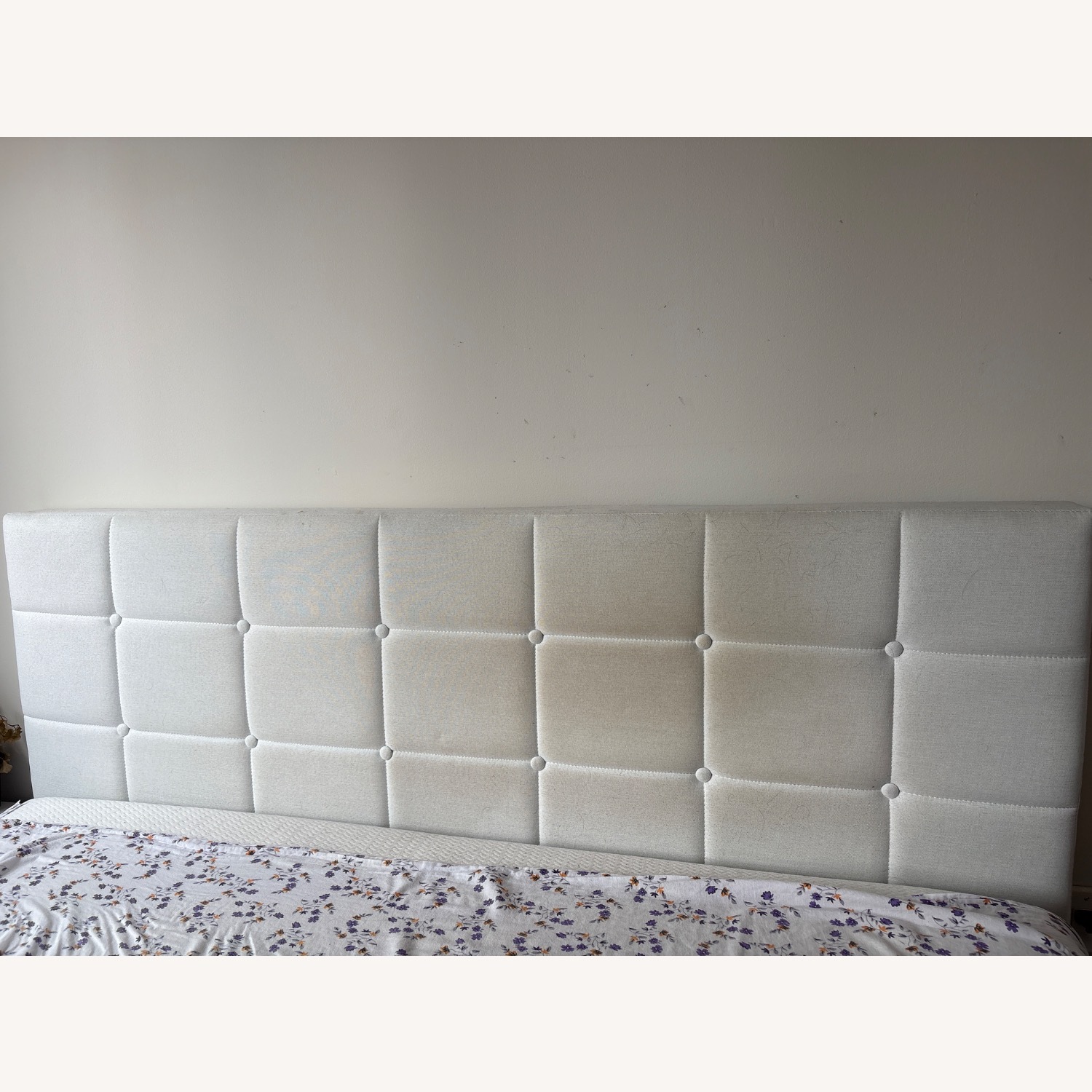 Molblly Queen Bed Frame - image-4