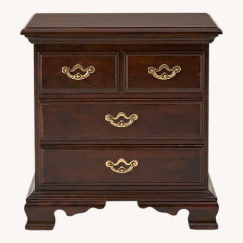 Used Thomasville Furniture Industries Nightstands for sale on AptDeco