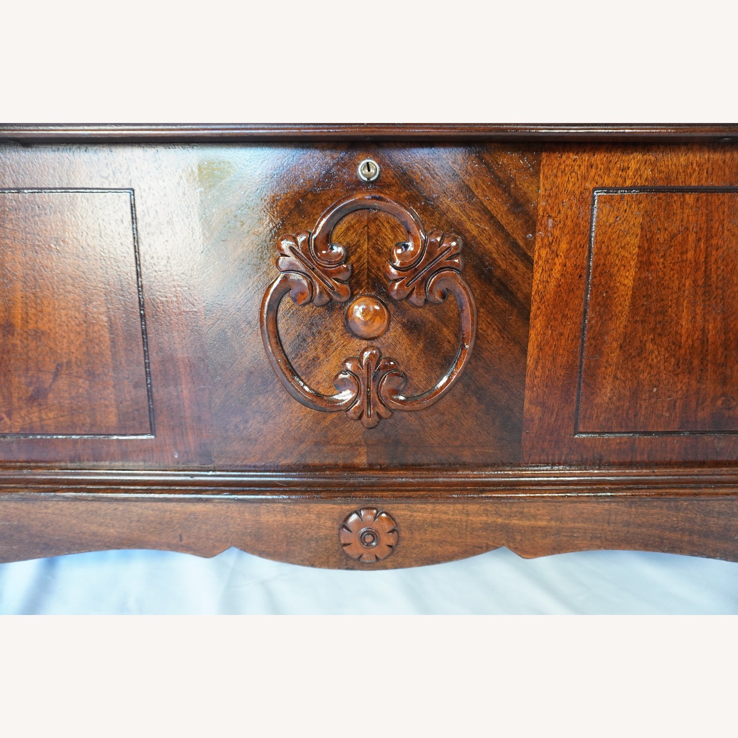 Vintage Cedar Lined Hope Chest Solid Storage Trunk - image-7