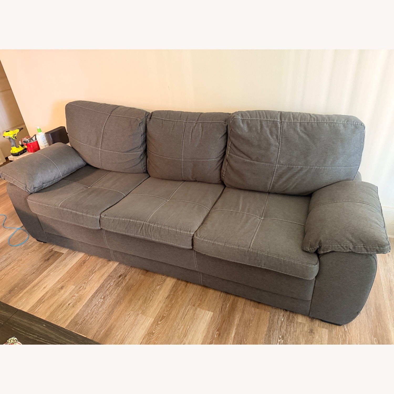 Gardner-White Furniture Light Gray 3+ Seater Sofa - image-1