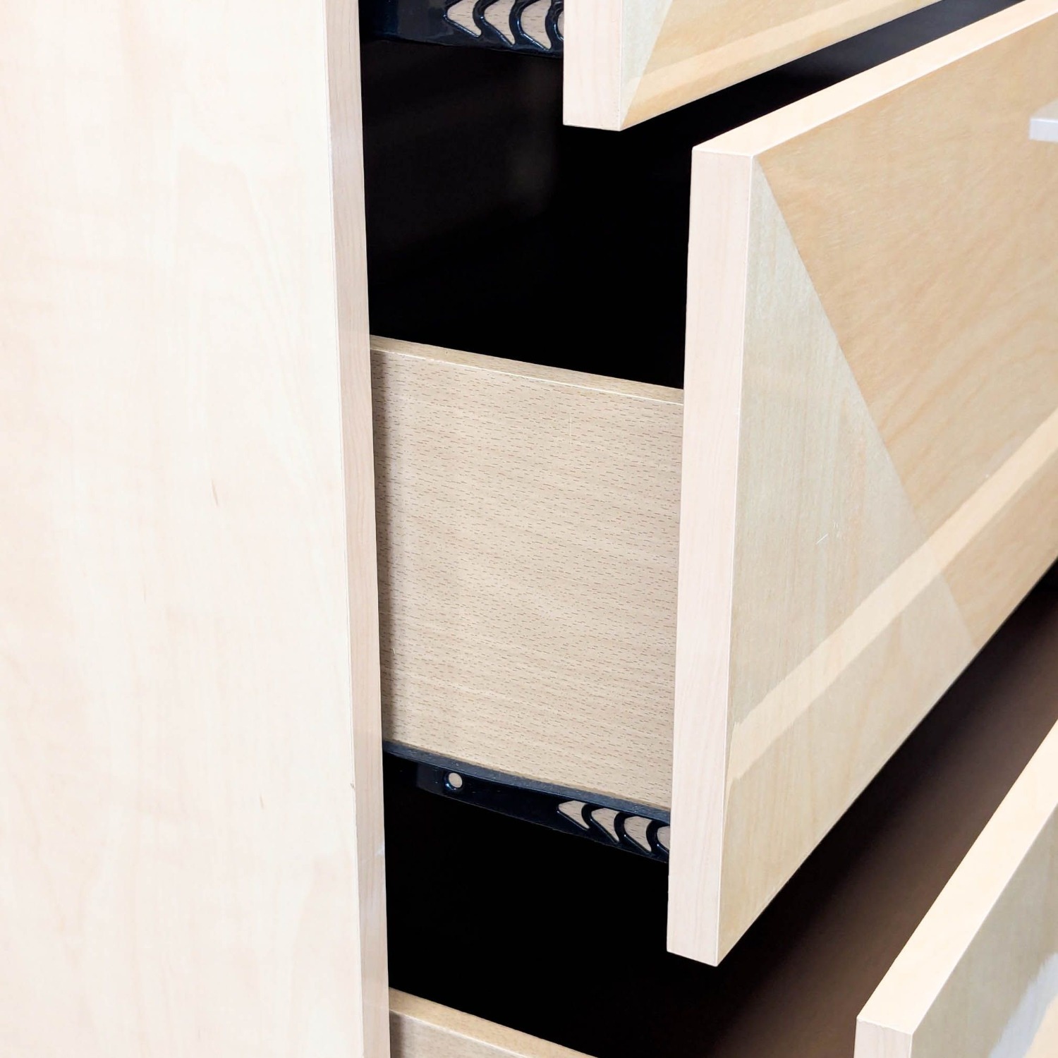 Alf Italia Contemporary 5-Drawer Light Wood Dresser - image-2