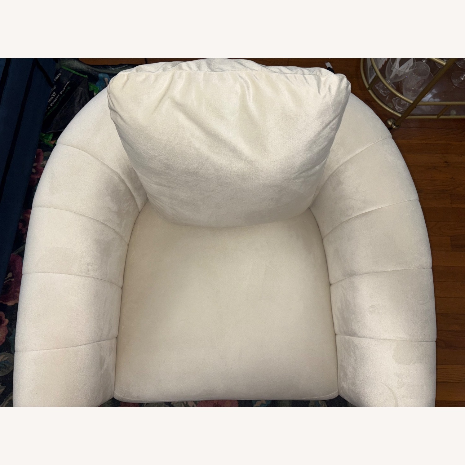 Deria 30.5'' W Velvet Swivel Barrel Chair - image-4
