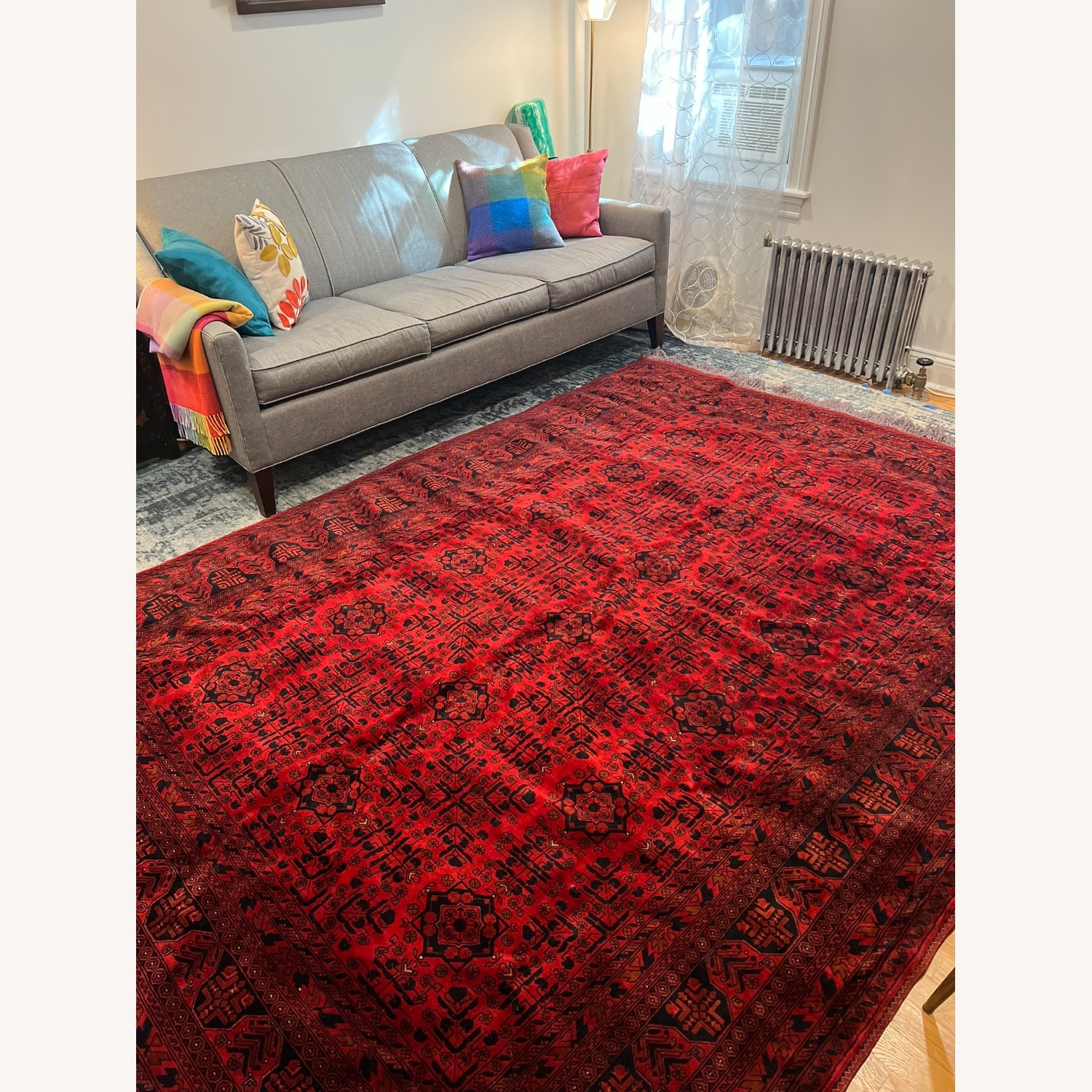 Vintage/Antique Finds Wool Area Rug 6.6' x 9.1' - image-9