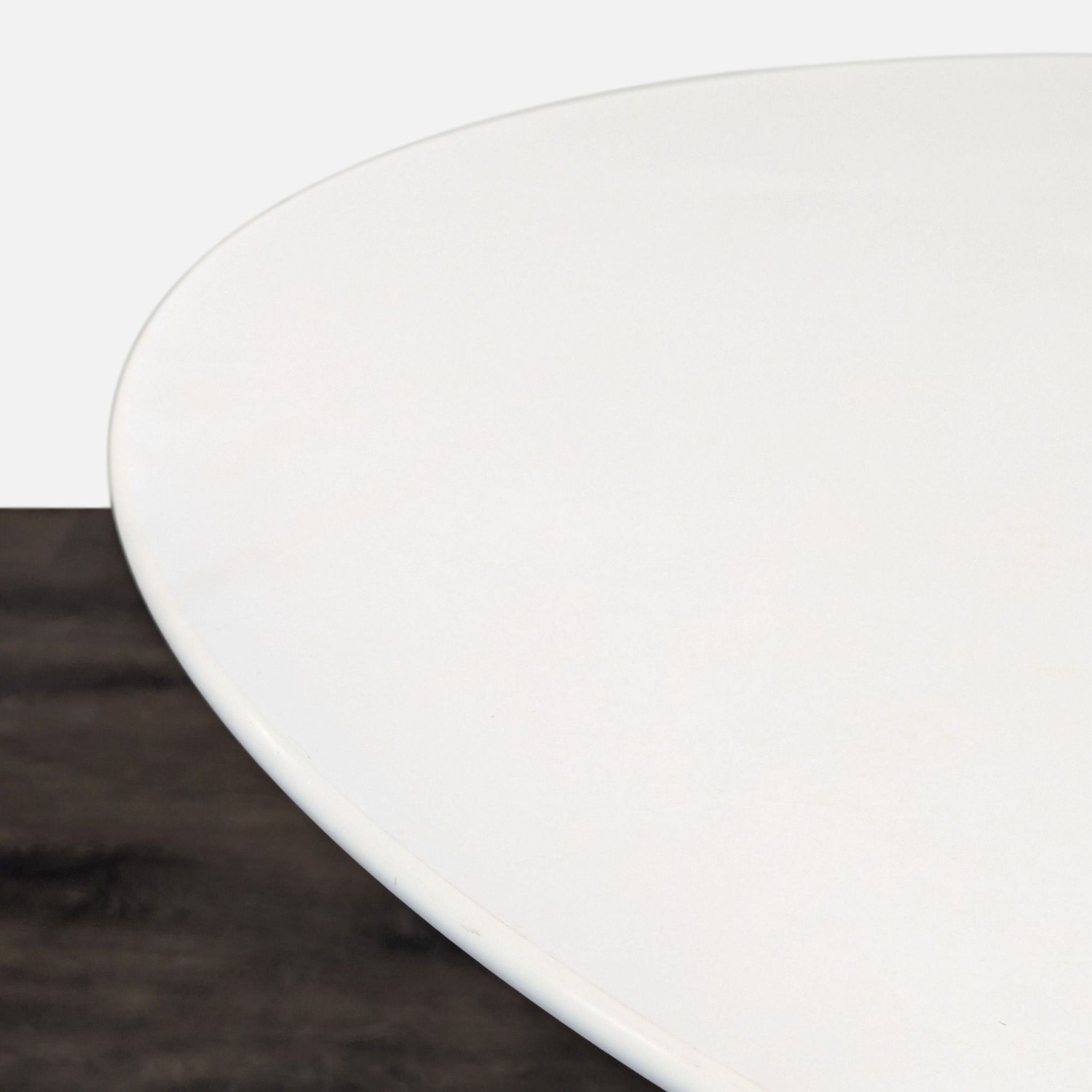 Knoll Saarinen Dining Table - image-3