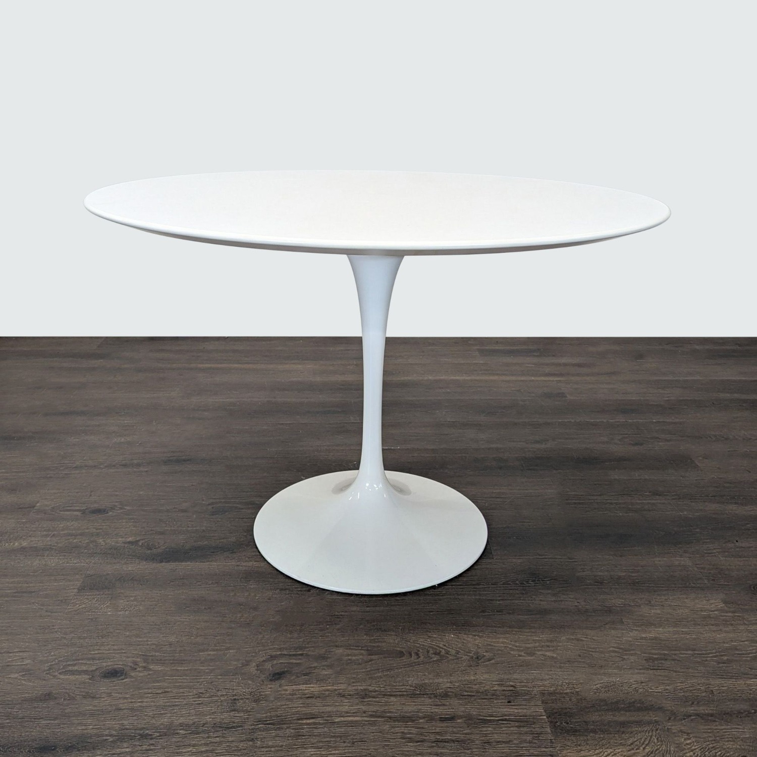Knoll Saarinen Dining Table - image-6
