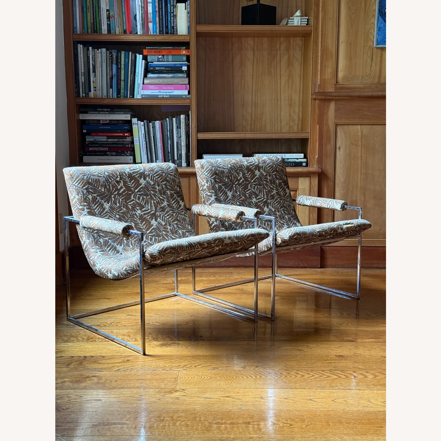  Milo Baughman for Thayer Coggin Scoop Chairs - image-5