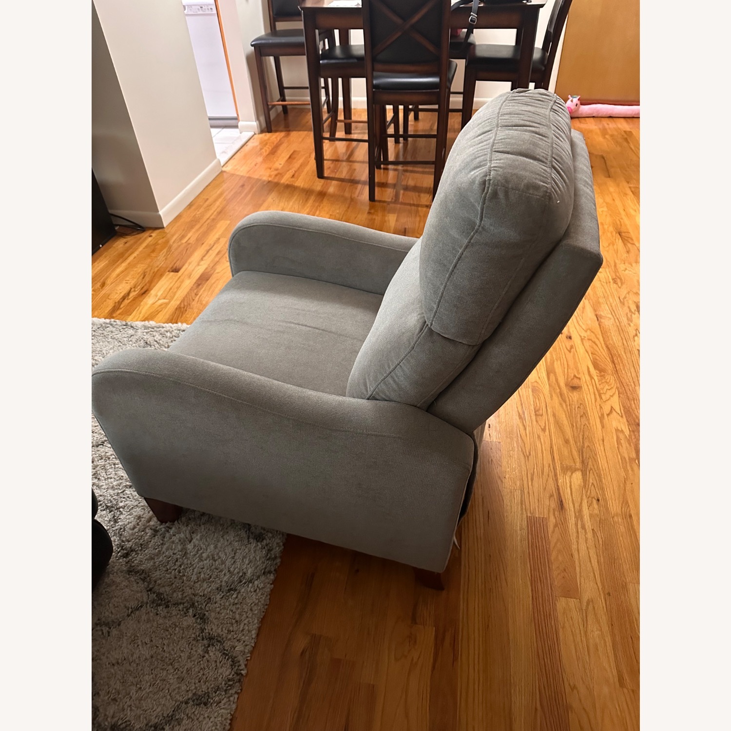 Raymour & Flanigan Tromley Light Gray Fabric Recliner - image-3