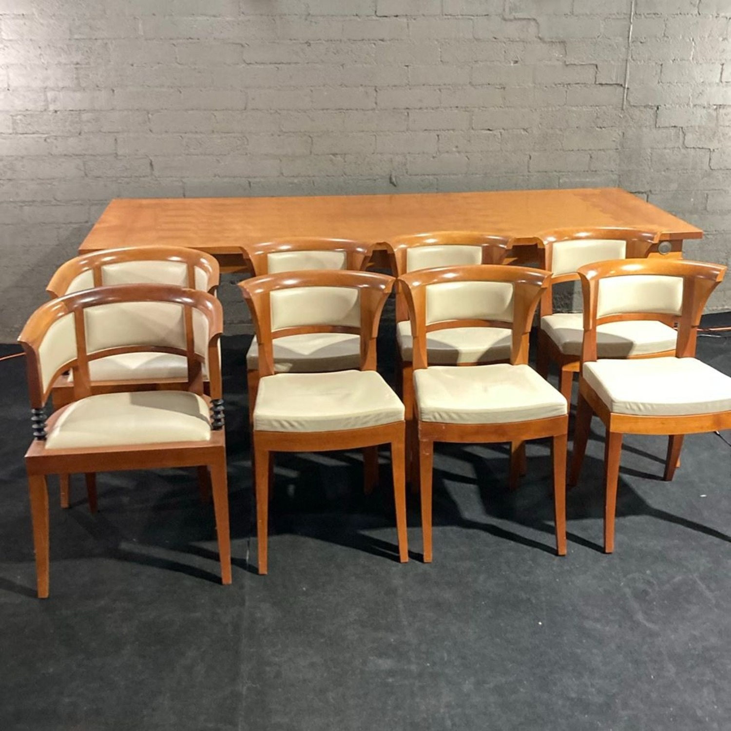Leon Krier for Giorgetti Sella Magna Dining Set - image-1