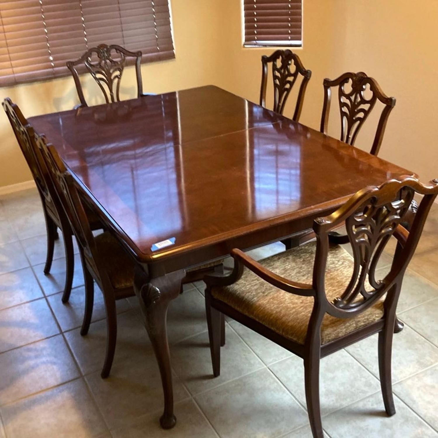 Henredon Solid Wood Dining Set with 6 Chairs - image-7