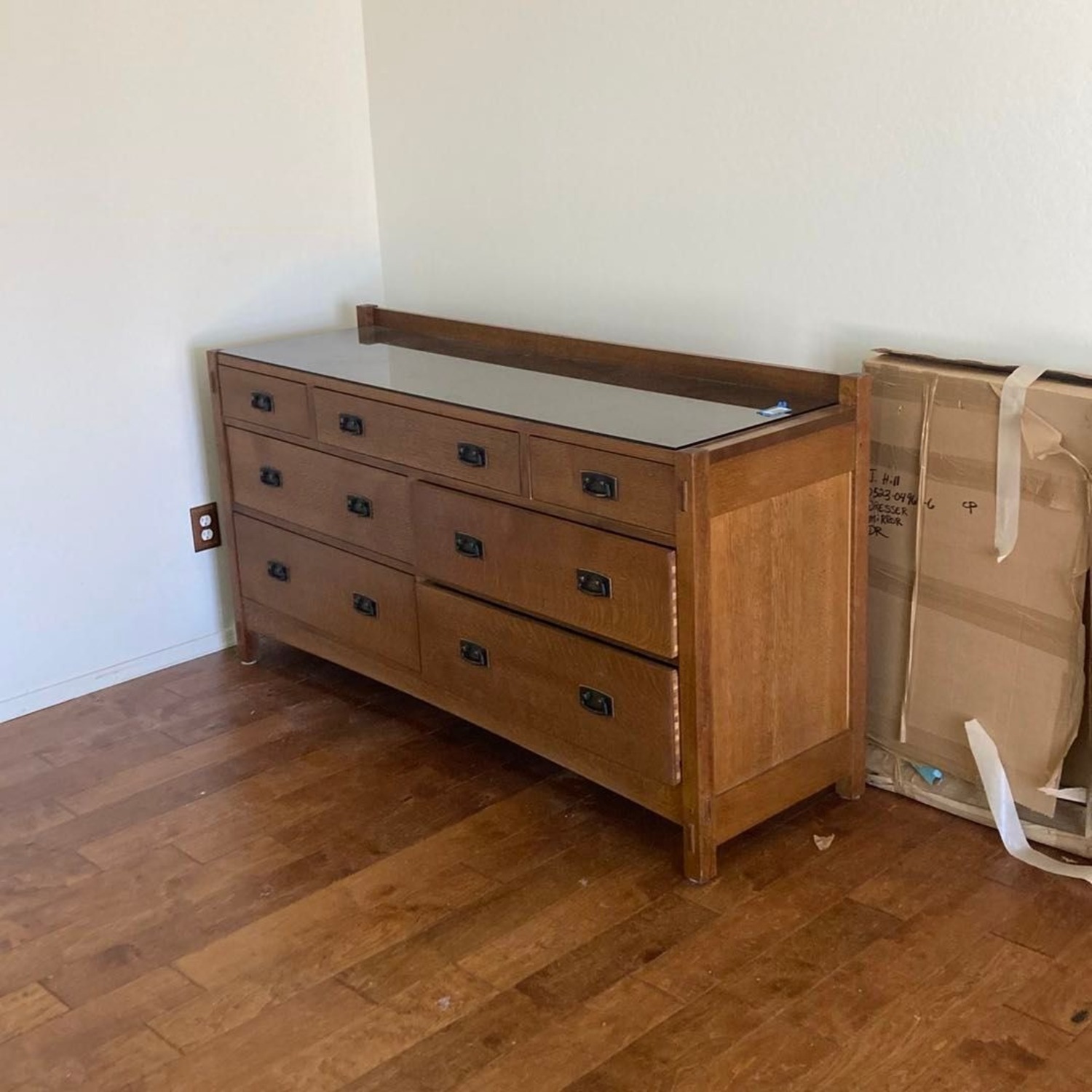 Stickley Solid Wood 7-Drawer Dresser  - image-6