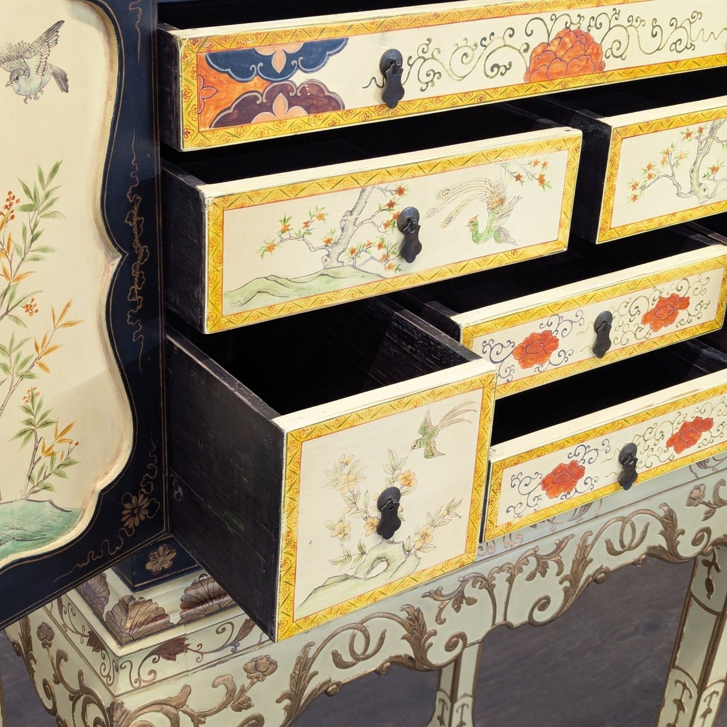 Vintage Chinoiserie Lacquered Jewelry Chest	 - image-1