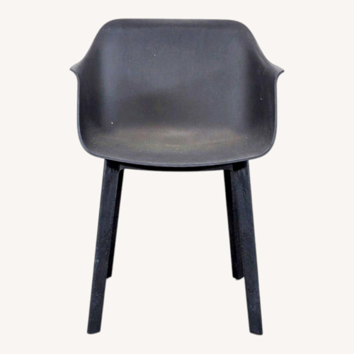 Used Set of 6 Resol Plastic Outdoor Armchairs  for sale on AptDeco
