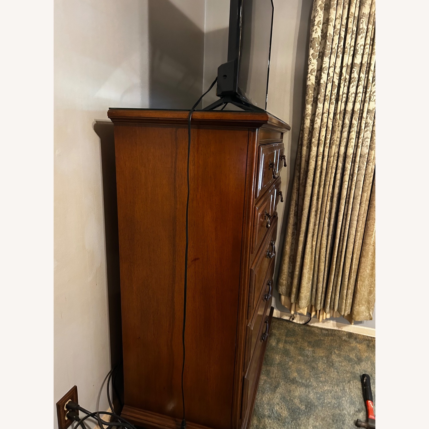 Vintage/Antique Finds Dark Brown Wood Chest - image-2