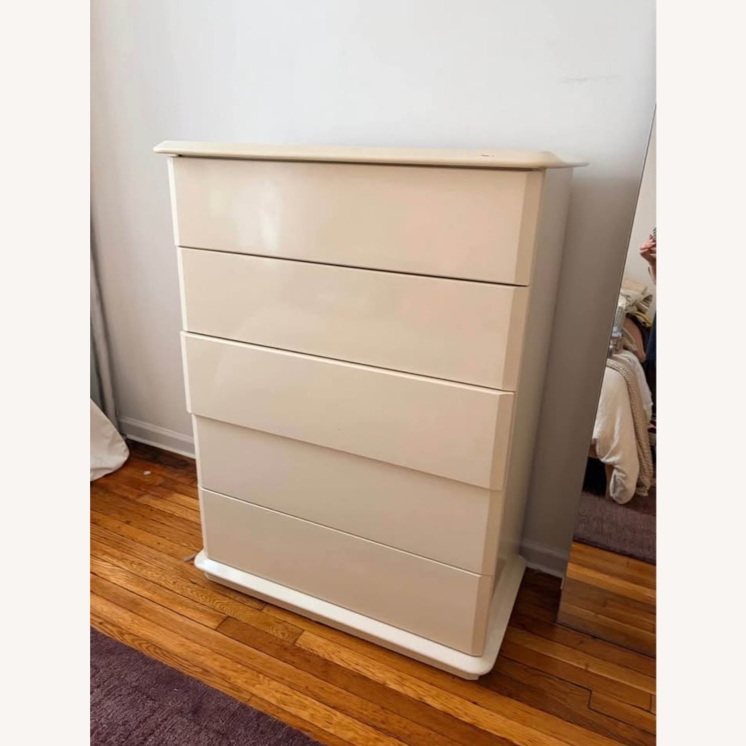 Lane Furniture White Lacquer Dresser - image-1