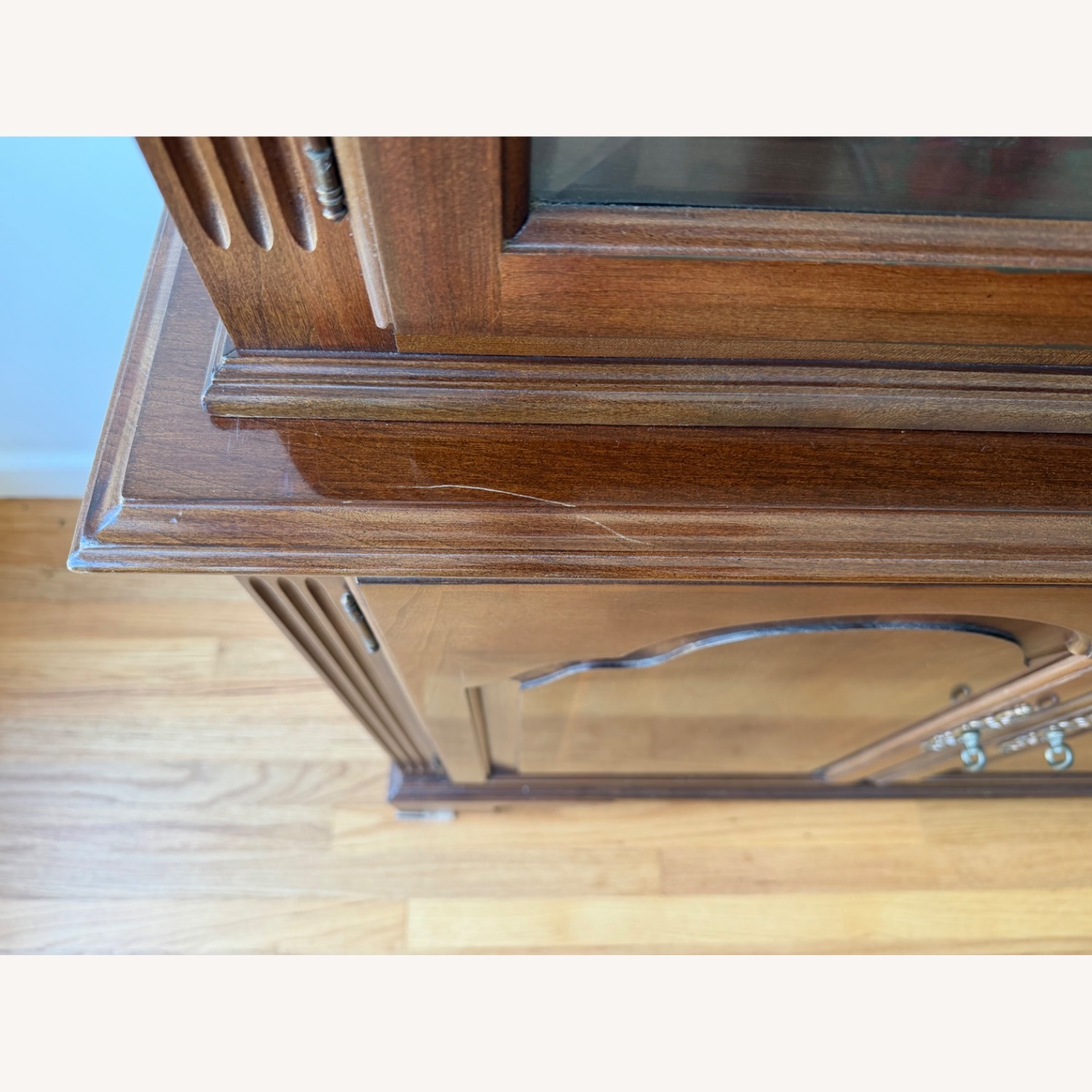 Ethan Allen China Cabinet With Glass Doors - image-4