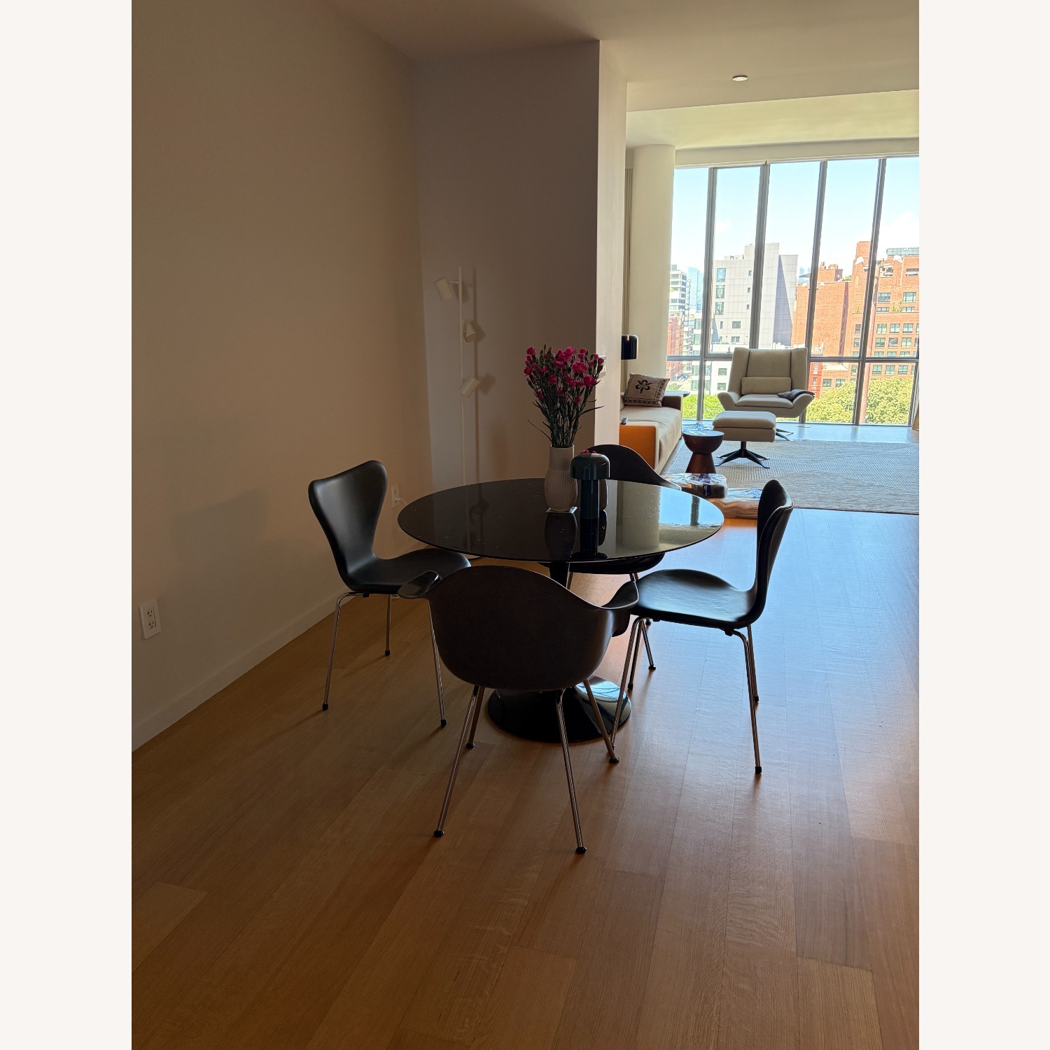 Knoll Saarinen Black Marble Dining Table - 42" - image-4