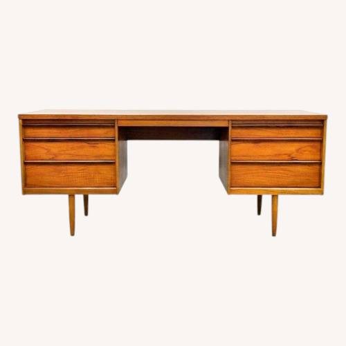 Used Vintage Mid Century Modern Austinsuite Vanity for sale on AptDeco